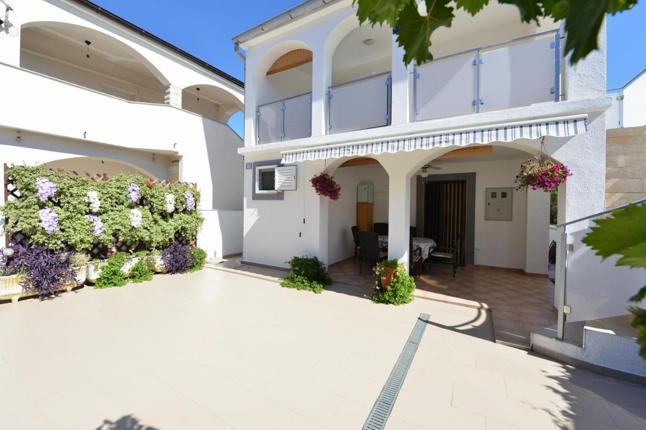 Apartment Lavender Vir Zewnętrze zdjęcie