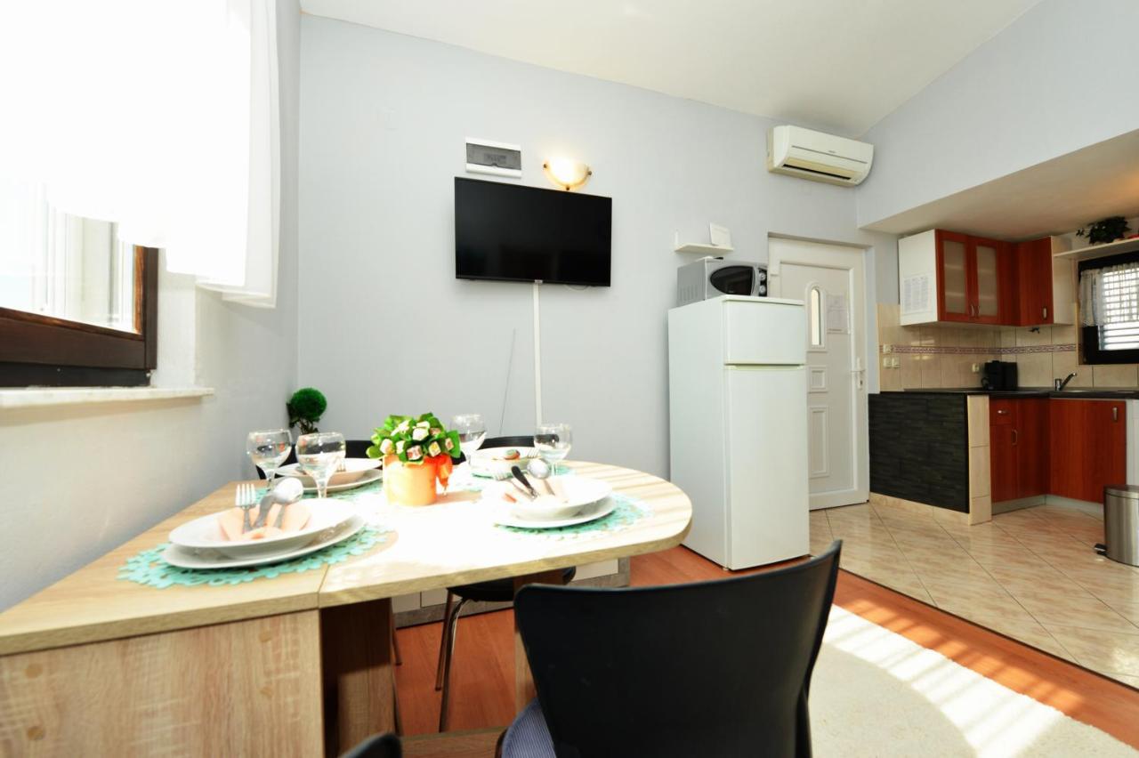 Apartment Lavender Vir Zewnętrze zdjęcie