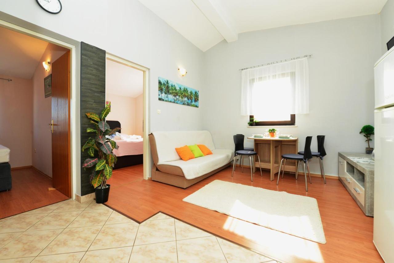Apartment Lavender Vir Zewnętrze zdjęcie